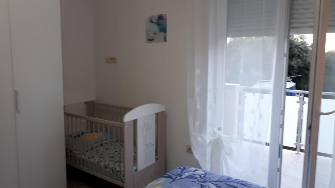 Vila Veronika 2 بولا المظهر الخارجي الصورة