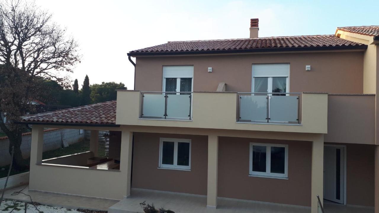 Vila Veronika 2 بولا المظهر الخارجي الصورة