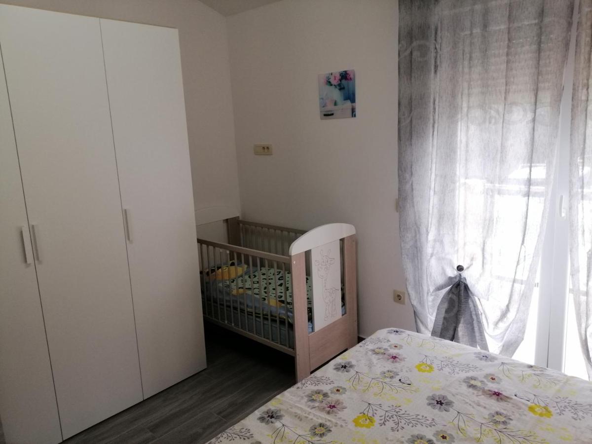 Vila Veronika 2 بولا المظهر الخارجي الصورة