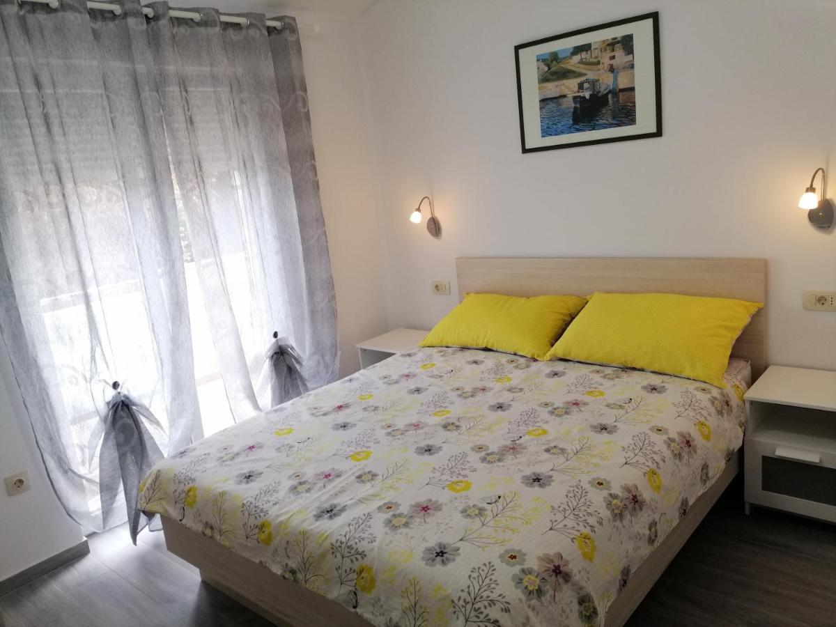 Vila Veronika 2 بولا المظهر الخارجي الصورة