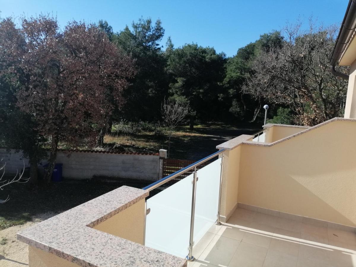 Vila Veronika 2 بولا المظهر الخارجي الصورة