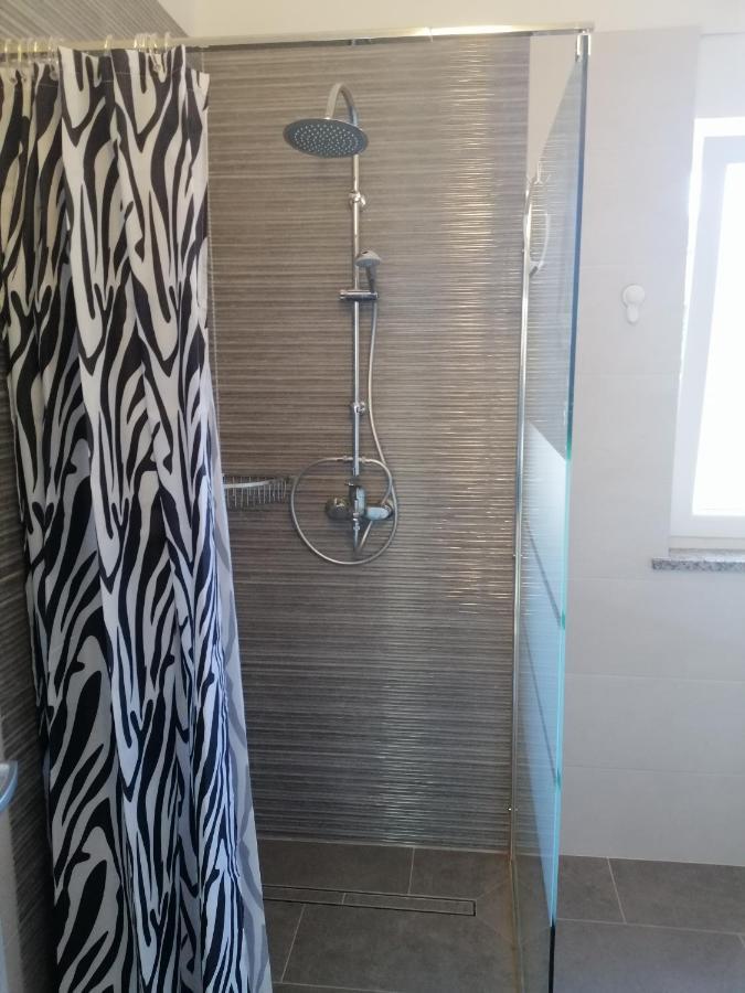 Vila Veronika 2 بولا المظهر الخارجي الصورة