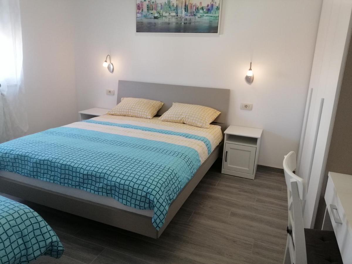 Vila Veronika 2 بولا المظهر الخارجي الصورة