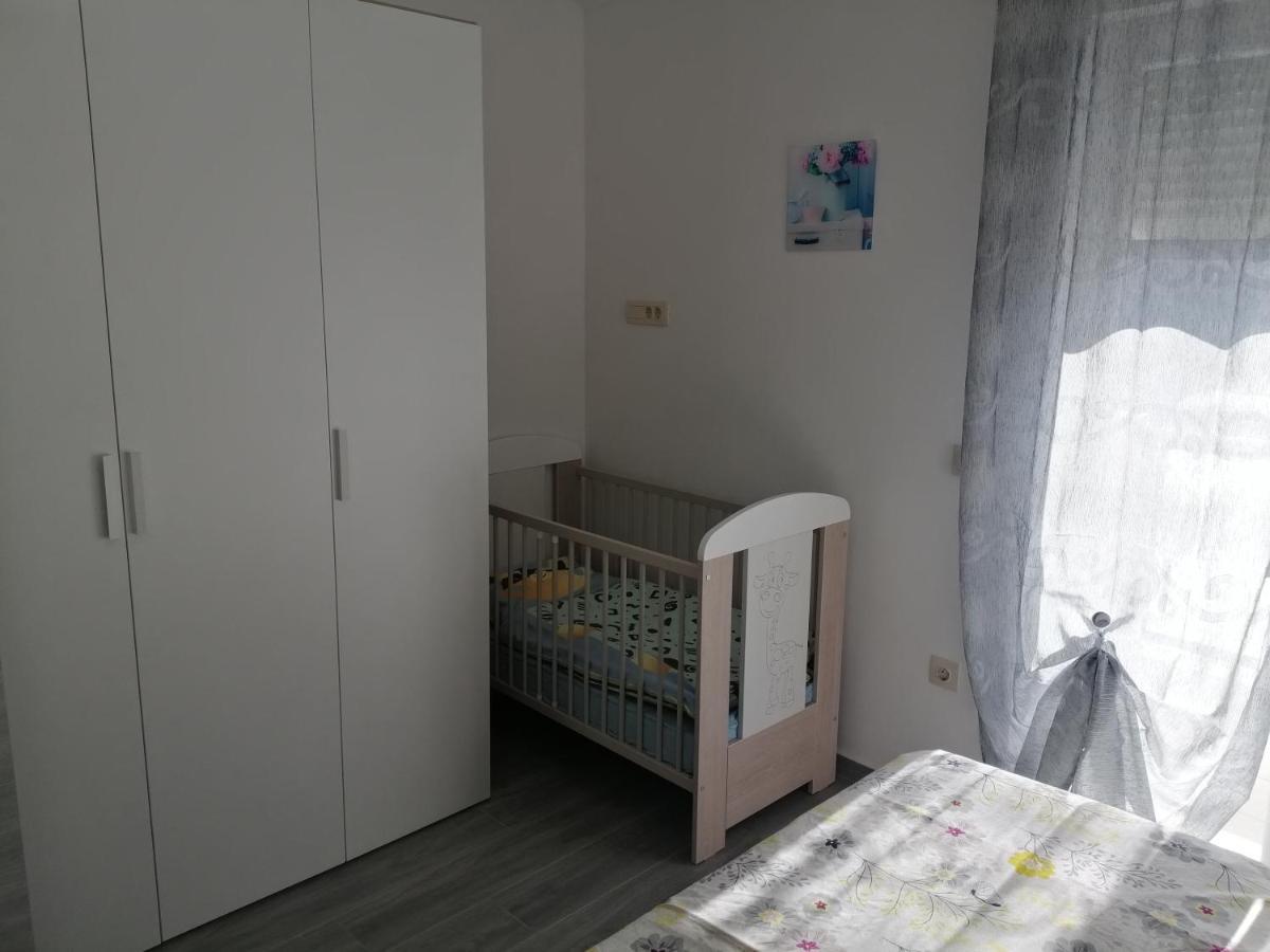 Vila Veronika 2 بولا المظهر الخارجي الصورة